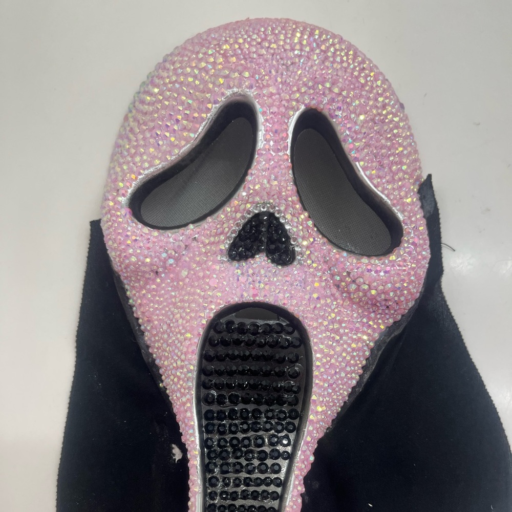 Scream rhinestone mask